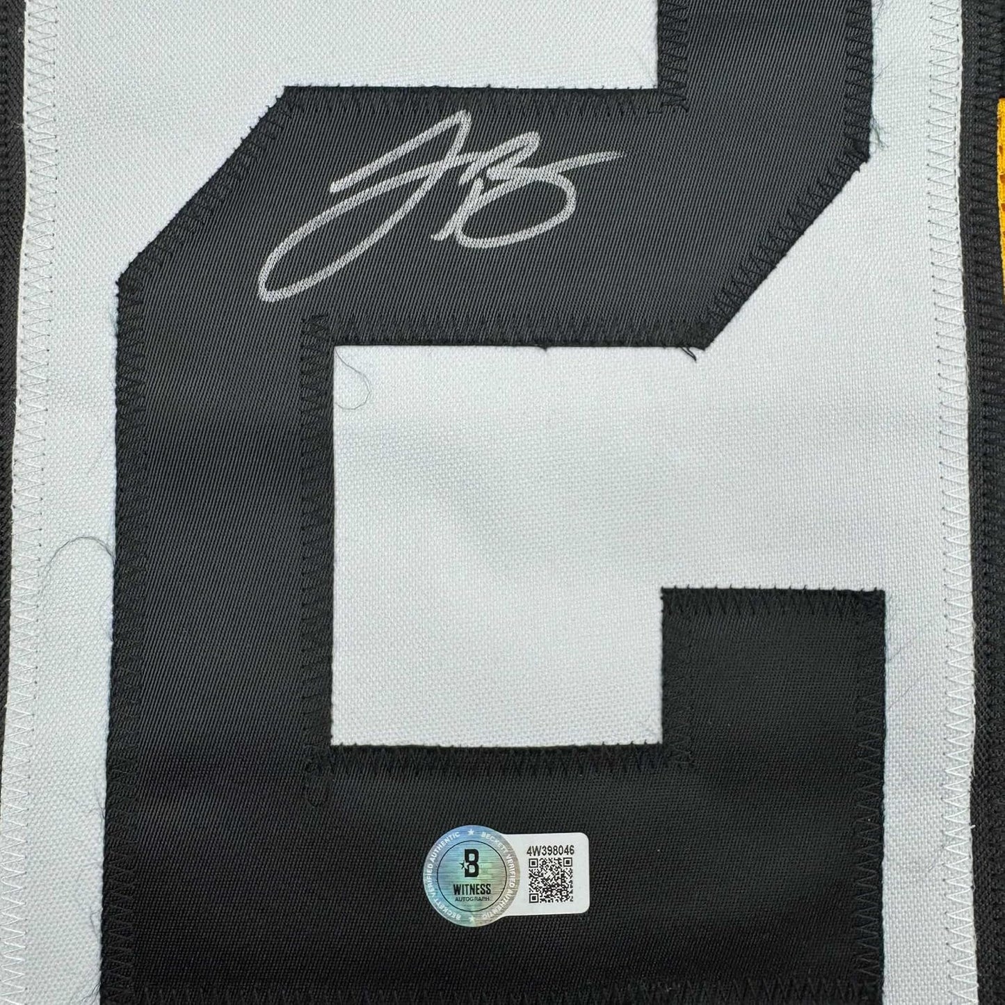 Framed Autographed/Signed Le'Veon LeVeon Bell 35x39 Pittsburgh Bumble Bee Jersey JSA COA