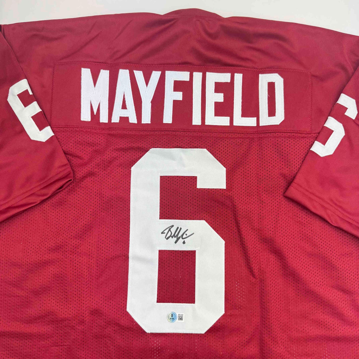 Autographed/Signed Baker Mayfield Oklahoma Crimson College Football Jersey Beckett BAS COA